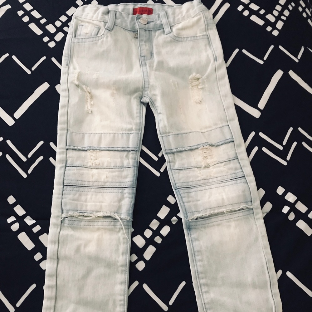 Haus of Jr Distressed jeans